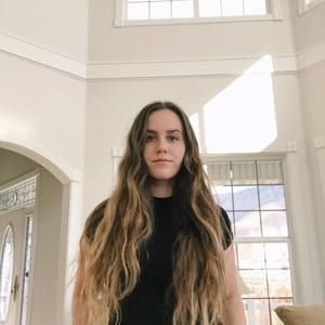 Meet your Posher, Allysa